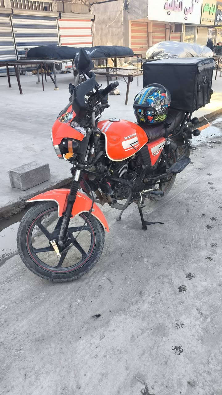 دراجه دايون 22مرقمه واسط مشروع وطني احولك بل رستميه سعر مليون وثمانمائة 1800.000خابر عل رقم ***********بيهه مجال  بسيط
