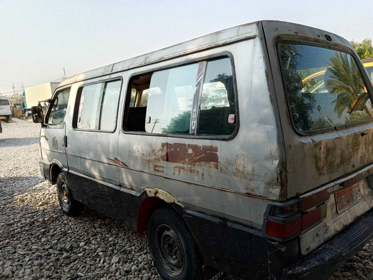 السلام عليكم كيه بسته 93 كشر بلادي مكينه كير اكسن مكفول سياره ناعمه رقم بغداد احمر سنويه صاقطه ابو الوكاله عامه موجود تريد وكاله تحويل هيه وغرامات عله 600 مكاني واسط الكوت عارضه 20 وبي مجال لمراوس ***********
