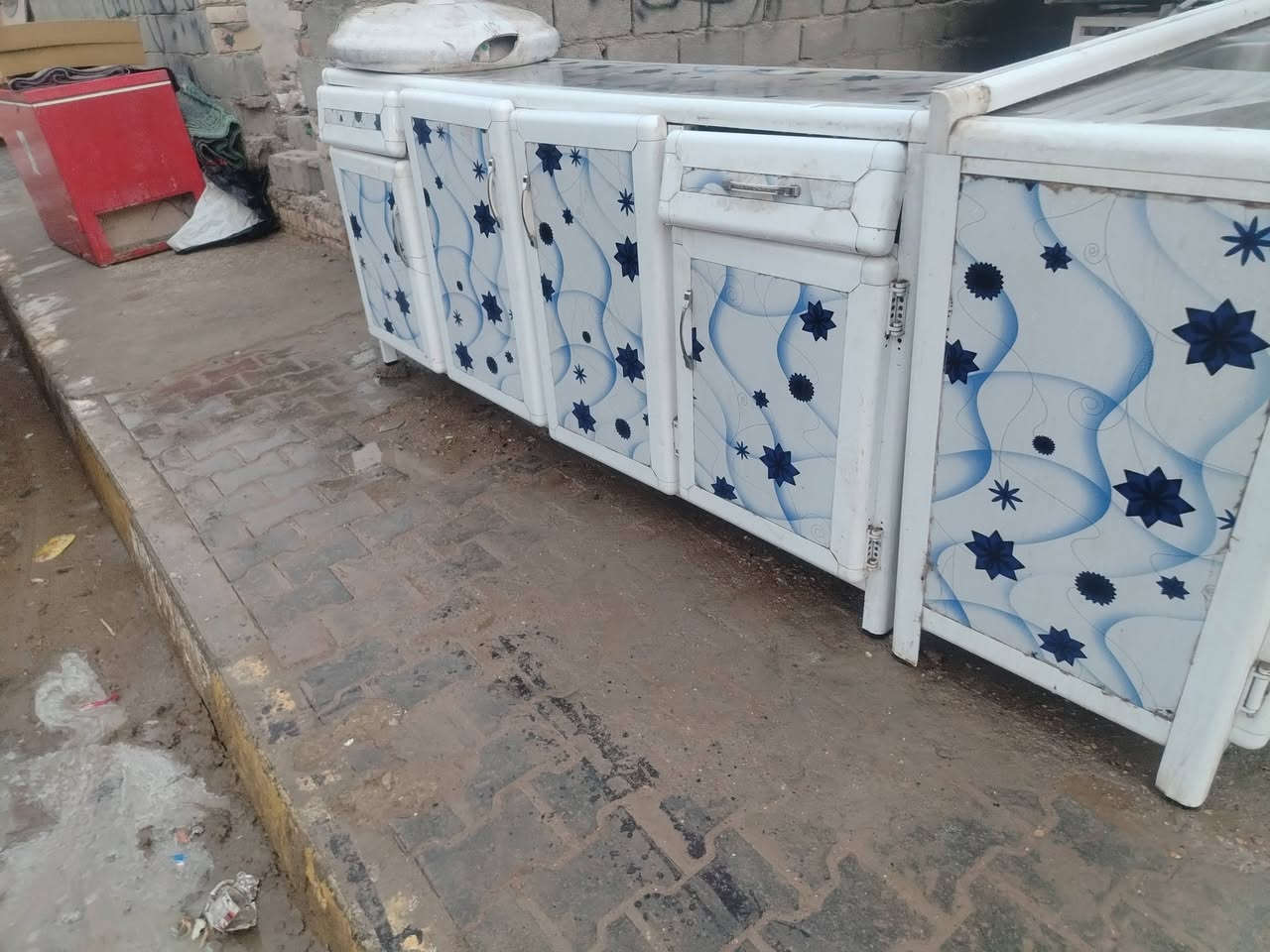 السلام عليكم ورحمة الله وبركاته كاونتر قطعتين للبيع
***********
