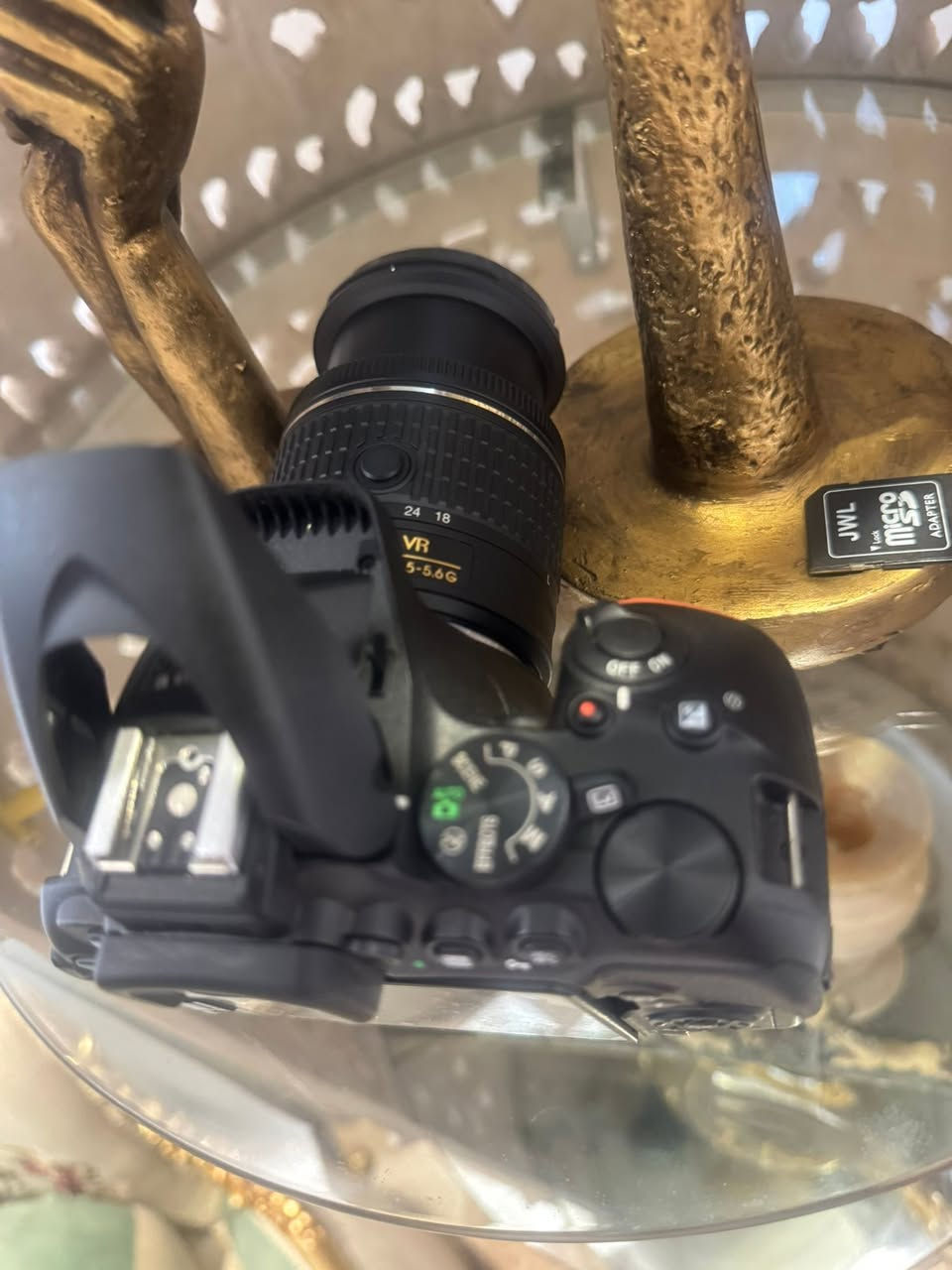 يتوفر نيكون. D5600 مع العدسة الكت 18-55


**إذا كنت صاحب هذا الإعلان وتريد حذفه لأي سبب، رجاءا أرسل رسالة إلى الدعم الفني**