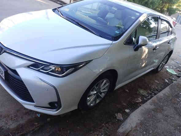 السلام عليكم

كورلا موديل 2022 بنزين فقط
خليجي شركه ساز 
مكفوله ماعدا شخط باب السائق كما موضح بالصور
ماشيه 120الف كيلو
السعر 165ورقه 
رقم اربيل دولي بأسمي مع هزه جديده 
مكاني بغداد 
***********
