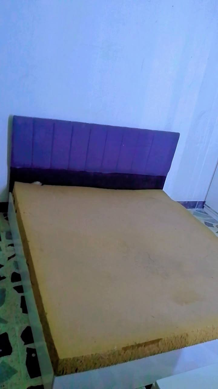 للبيع جديده ستعمال شهر للتواصل ***********
