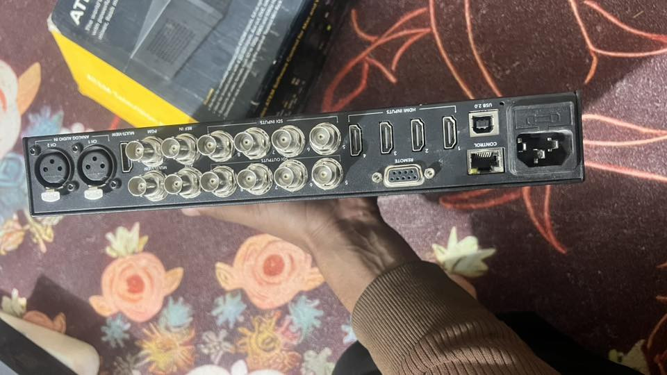 السلام عليكم للبيع متوفر قطعتين
ATEM Television Studio HD مكسر فيديو
احترافي للبث المباشر والإنتاج التلفزيوني


**إذا كنت صاحب هذا الإعلان وتريد حذفه لأي سبب، رجاءا أرسل رسالة إلى الدعم الفني**