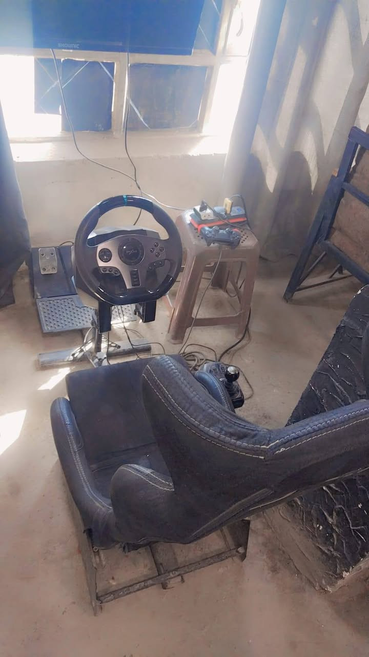 عندي دركسون كهربائي عدد 1
عندي دركسون v9 فرة ونص عدد 2
عندي استاند عدد 3 للبيع


**إذا كنت صاحب هذا الإعلان وتريد حذفه لأي سبب، رجاءا أرسل رسالة إلى الدعم الفني**