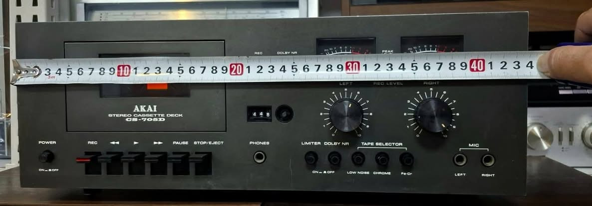 AKAI DECK CASSET
دك كاسيت آكاي ياباني
دبل کیجات 
المنیوم اسود لون
جدا نظيف بلادي وضع الشركه
155 الف
مکانی اربیل 
توصیل موجود


**إذا كنت صاحب هذا الإعلان وتريد حذفه لأي سبب، رجاءا أرسل رسالة إلى الدعم الفني**