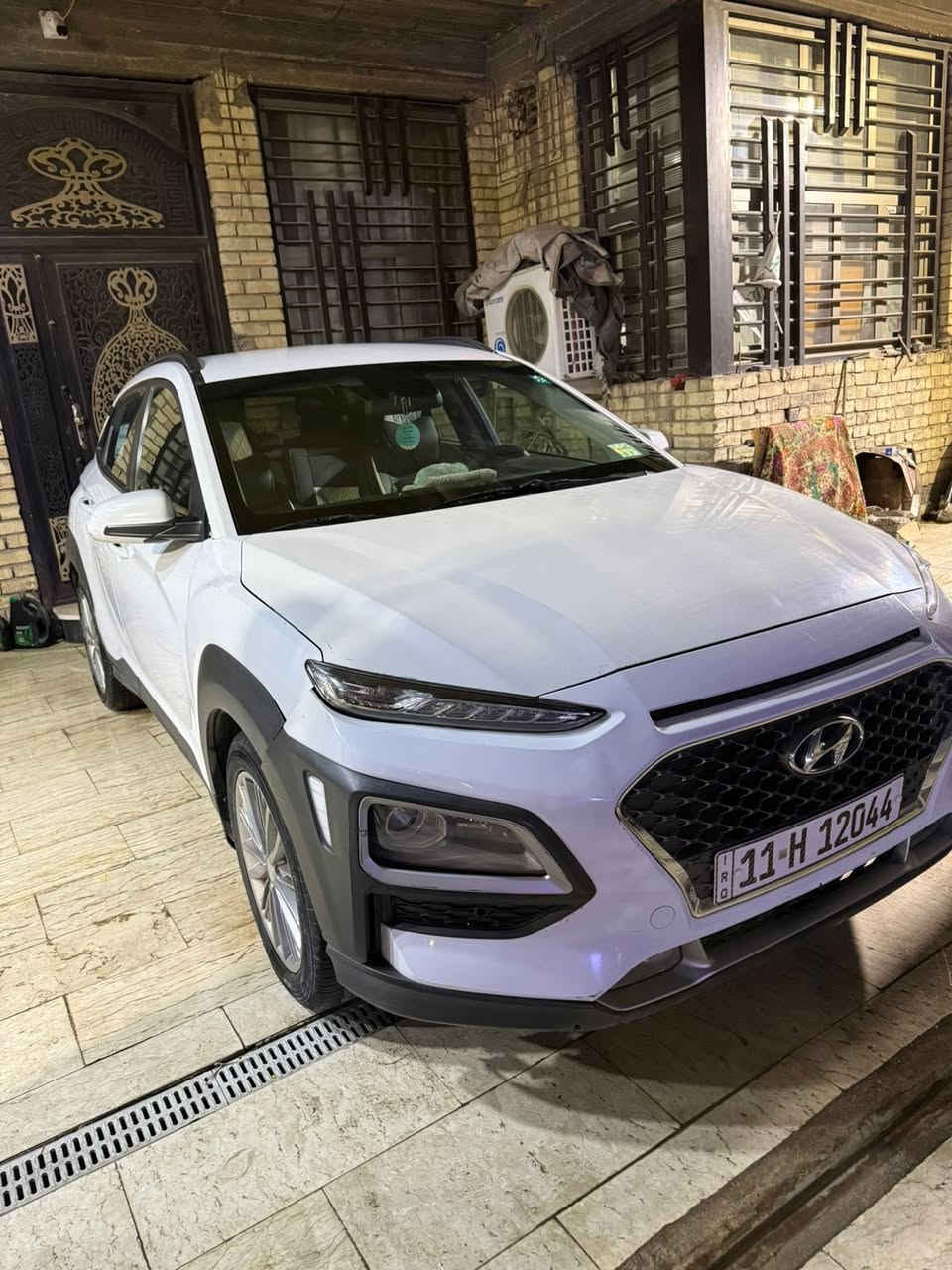 هونداي كونا ٢٠١٨
 رقم بغداد
 تحويل تاني يوم وارد امريكي بيها ضربة بالدعامية كما موضح بالصور ..محرك مجفت

السعر 105 ورقة وبيها مجال بسيط
 للاتصال واتساب
***********
