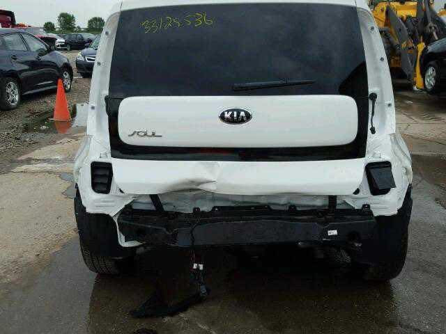 السلام عليكم سيارت صول ٢٠١٦ ماشيه ٣٤ حادثه بسيط كلش سياره جديده مكاني رايده١٢٣وبيه مجال ***********
