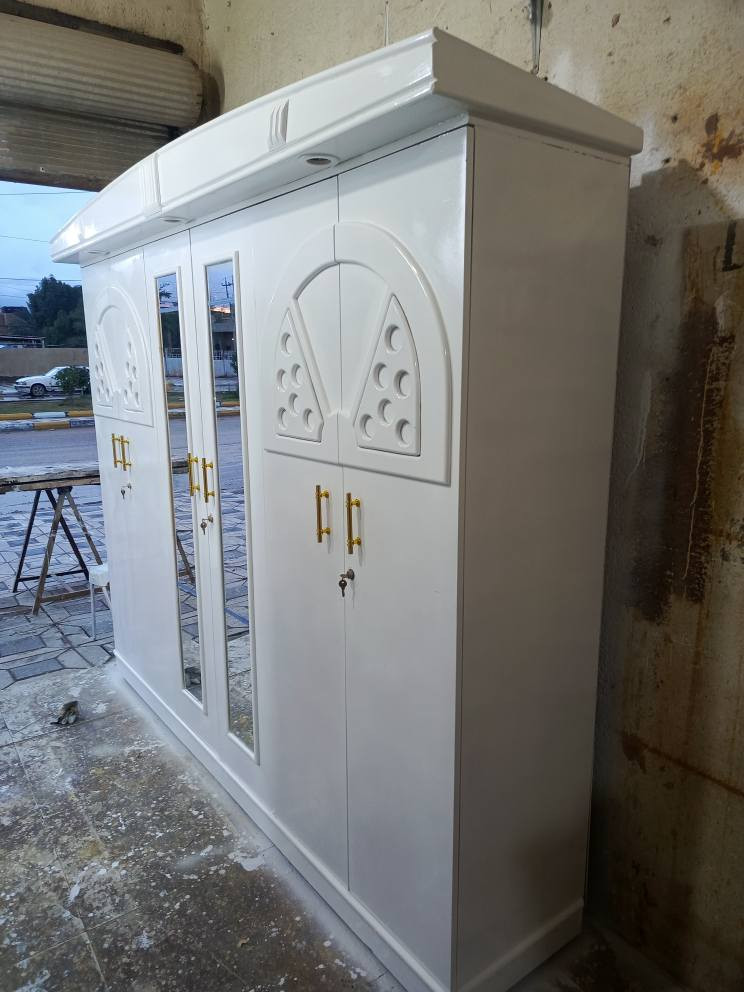 كناتير  خليجي  ٦ باب 🚪 لون ابيض حراري لاستفسار *********** واتساب ناصريه تقاطع الرايه قرب مستشفي الرحمن الاهلي ناصرية, ذي قار
