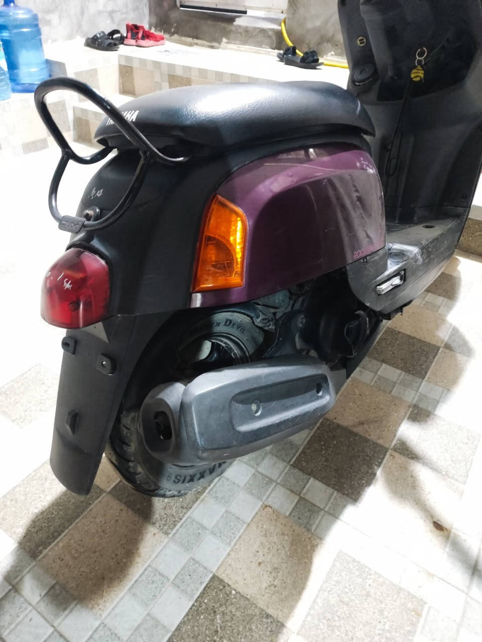 سلام عليكم شباب دراجه بوليس موديل 2009 رنبه مصارلي شهرين من شتريته مكفوله دراجه نضيفه سعر خاص ***********
