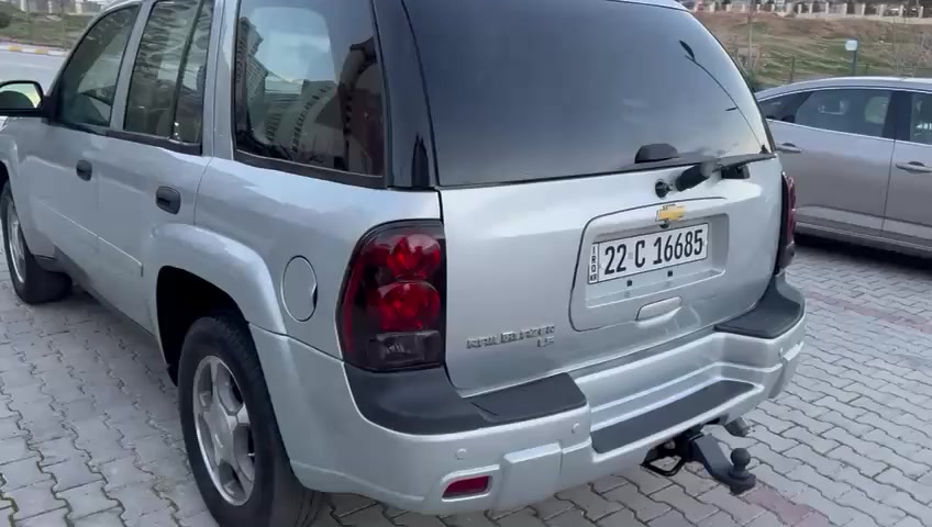 شوفليت بلايزر
موديل 2007 بدون صبغ
كير ومكينه بشرط مامفتوح محرك قبغ ابيض
ماشيه 130 الف كيلو متر حقيقي
سلايت كوشن كهربائيات
حجر صالنصه بلادي
طخم ايطار جديد تبريد تدفأ كهربائيات كله بشرط شغال
سنويه بأسمي مجدد لغايه 2030 تحويل وكاله حاضر هزه جديد
سياره كفاله عامه
سعر 122 ورقه بي مجال بسيط
مكان السياره سليمانيه
رقم تلفون ***********
