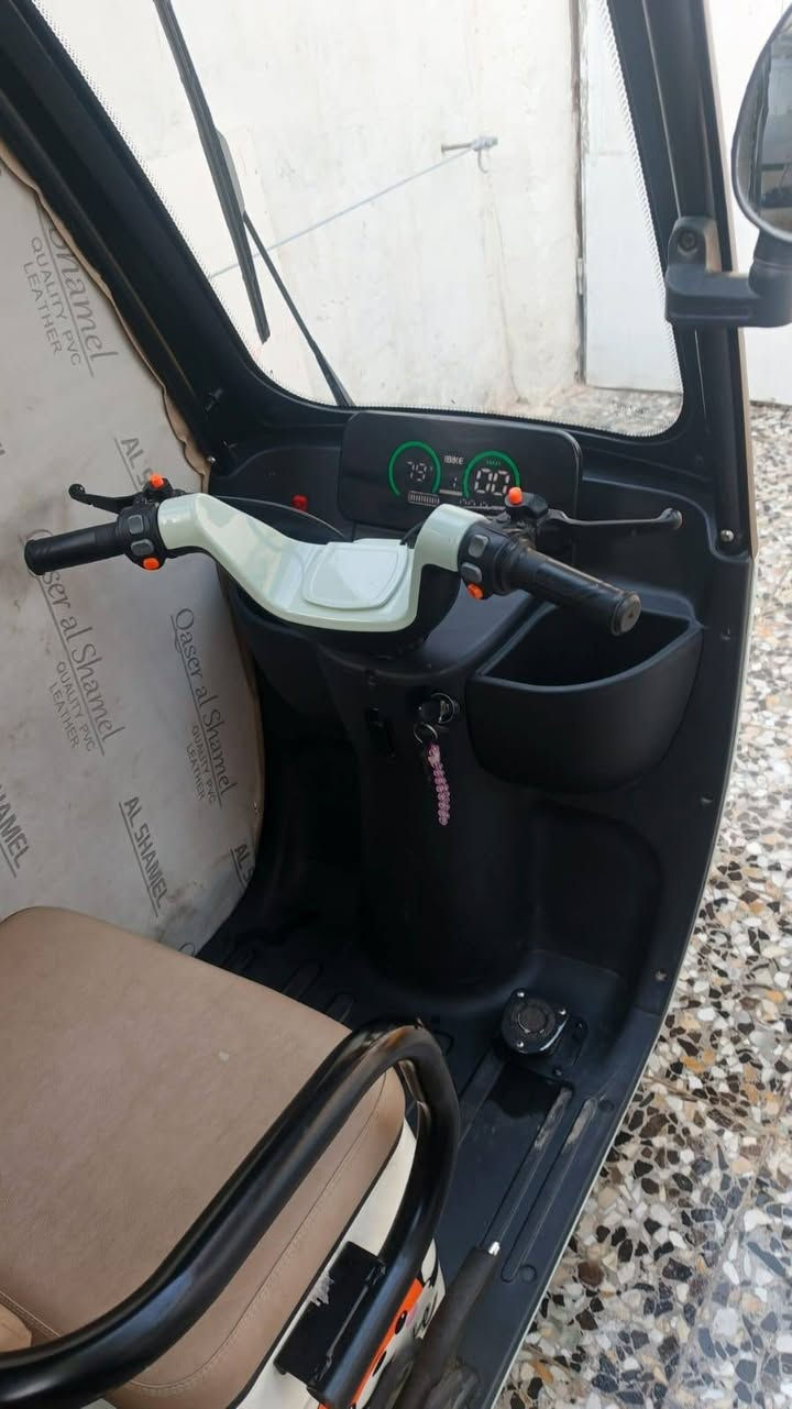 سلام عليكم تكتك  شحن للبيع بطاريات🔋 جدد السعر (..مليون..) 
مكانه بغداد شعله إني مكلف بل نشر

رقم صاحبه ***********
