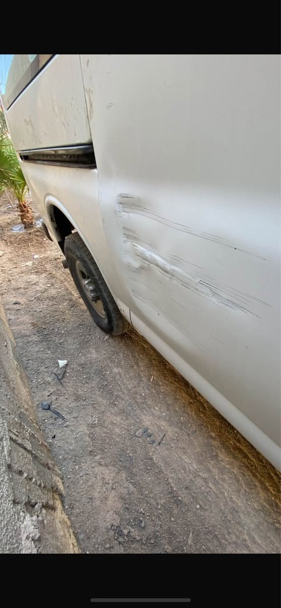 فان سفانا جمسي 11 راكب مديل 9مكينة وكير واكسل جدد بأسمي رقم انكليزي مكاني البصرة شط العرب *********** البصرة, العراق
