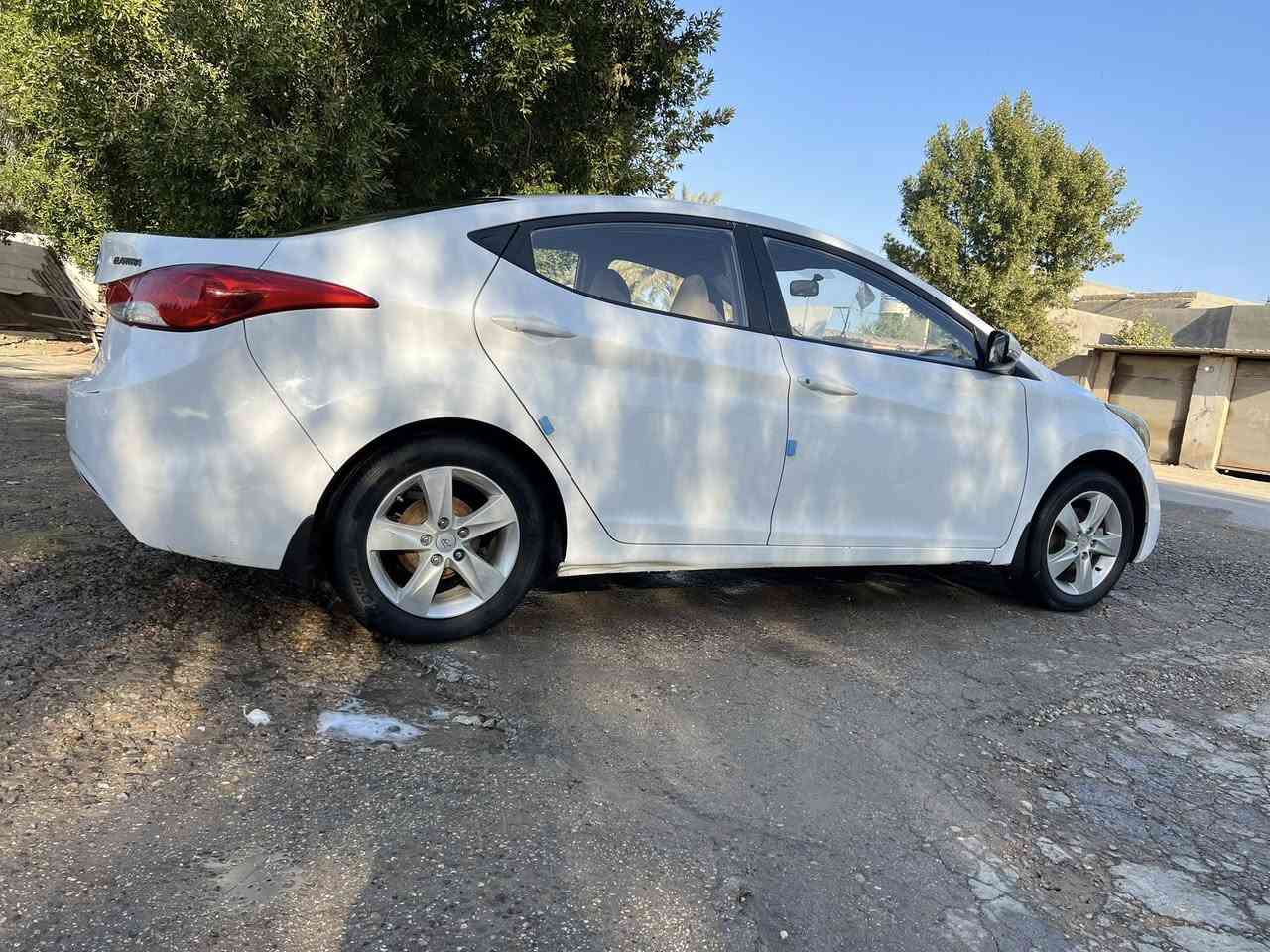 السلام عليكم
للبيع النترا. موديل ٢٠١٣ خليجي. بدون. حادث. بدون. تبديل. فقط بارد 
سياره رقم. اربيل. الجديد سنويه ٢٠٣٠ هزه جديده
محرك. ١٦٠٠ دوش. 
سياره. نص موصفات. 
سياره. جاهزه. وحلوه. ماجناي. 
السعر  ١٠٨ وبيه. مجال 
اي ستفسار.اتصل. ‭***********  
 مكان.السياره حله مركز
