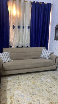 صناعة تركي • ٨ مقاعد • نضيف