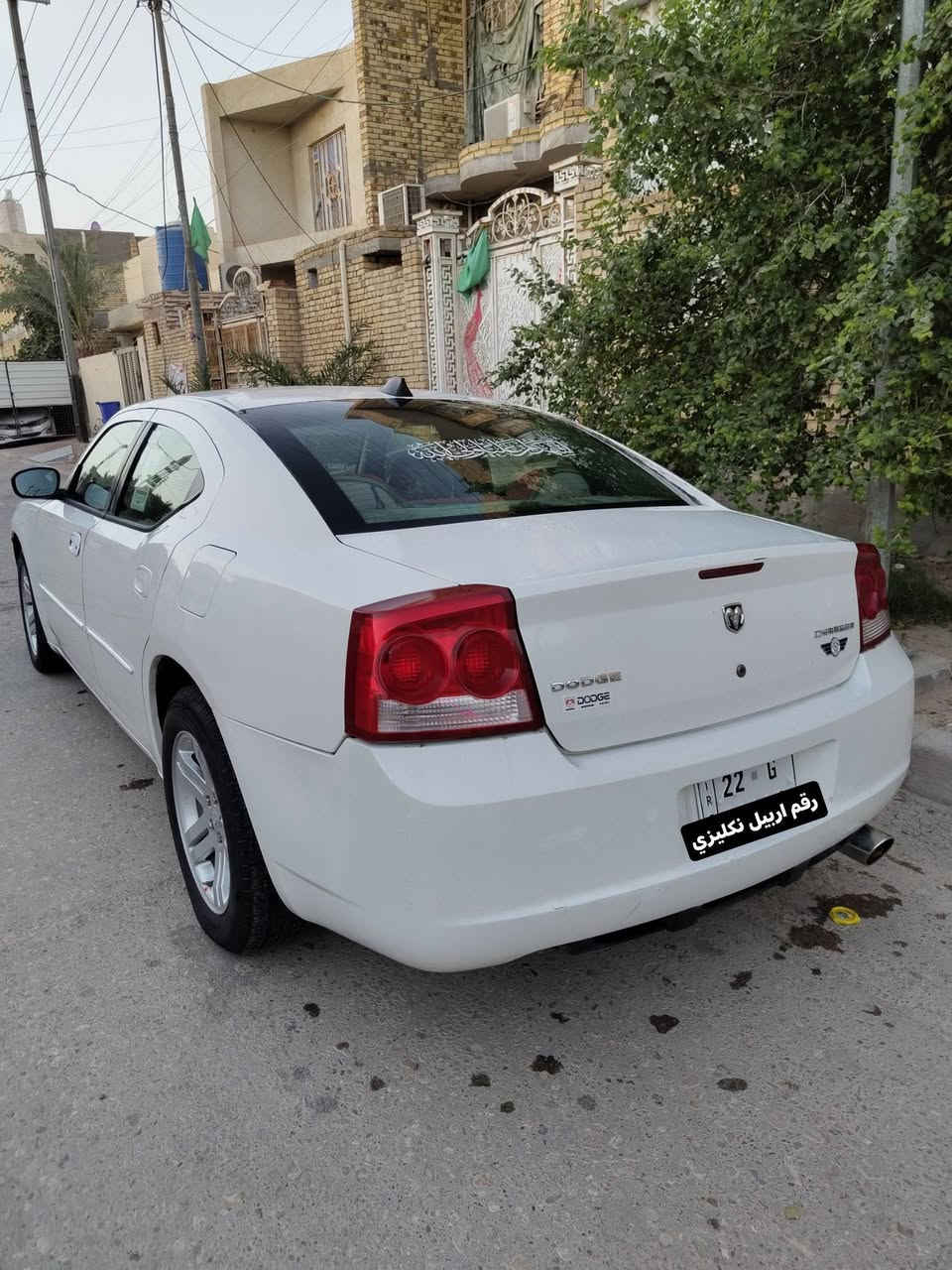 سلام عليكم للبيع اومراوس جارجر 10 محرك 6 داخل عسلي حداديه صالي سبوع من سويتها تبريد ثلج رقم اربيل جديد سنويه 29 ماتصرف عليها الف كلها جاهزه مكاني بل عماره السعر 37 وبيها مجال  الشري يتصل ***********
