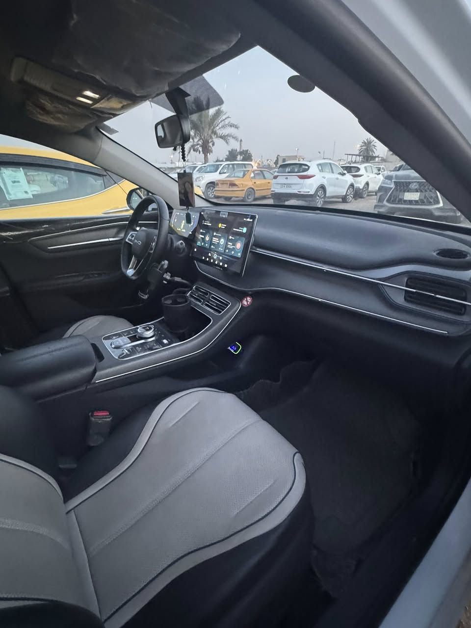 قم بغداد جديد
فول موصفات ماشية 7الف 
بيهة شخط على كد اصبع 
مكانهة كاضمية 
السعر 126وبيهة مجال بسيط
***********
