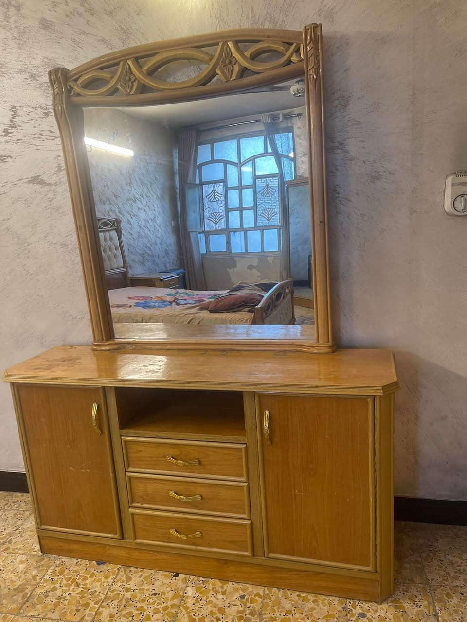 غرفه خشب صاج  نظيفه تحتاج صبغ بس قفلها ٧٥٠


**إذا كنت صاحب هذا الإعلان وتريد حذفه لأي سبب، رجاءا أرسل رسالة إلى الدعم الفني**