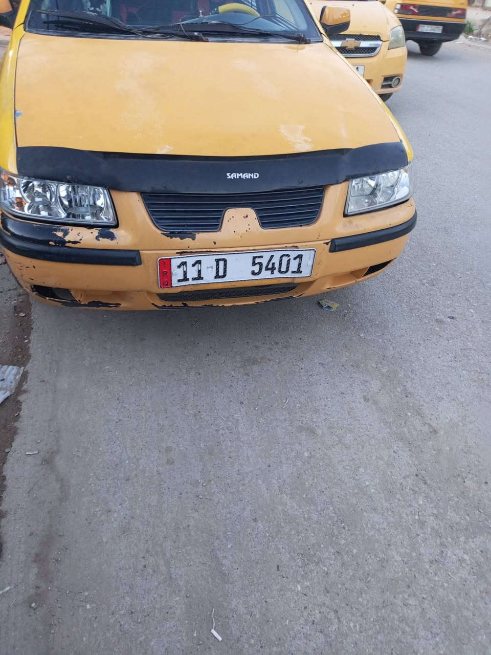 السلام عليكم سمند 2009 مصفره هيه وغرامات سنويه بسمي مكينه وكير جديده كهربائي كلها  شغاله تبريد ثلج تخم تايرات جديده باتري جديده بيها جاملغ امبدل مشط ستيرن عاطل السعر 27 وبيه مجال ***********
