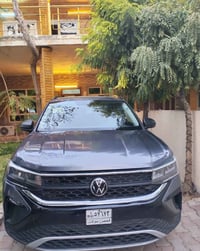 فولكس فاجن تاوس موديل2024  محرك 4 سلندر 1500تيربو  السيارة ماشية 36ميل...