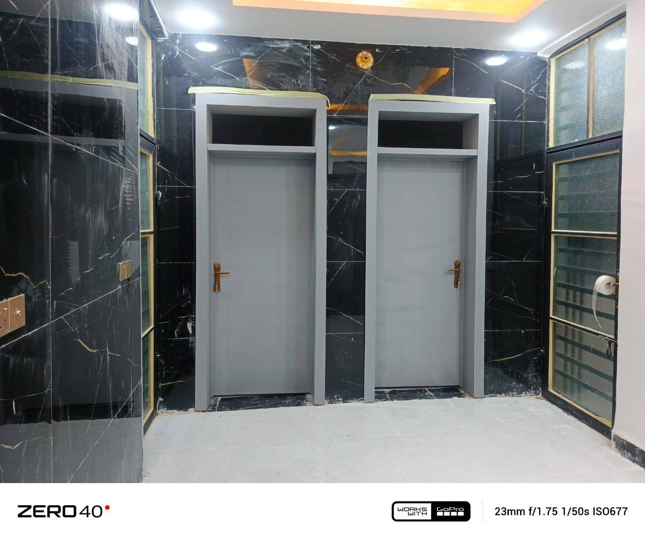 دار للبيع في النجف الأشرف
📍 الموقع: النجف – عمود 320 شارع صب مقابل قريت الغدير

📐 المساحة: 100 متر مربع

📄 الطابو: زراعي – سند 25 – قرار محكمة

مواصفات الدار:

🛏 غرفتان نوم

🛋 صالة

🍽 مطبخ

🧑‍💼 استقبال

🚿 حمام داخلي

🚻 حمام خارجي

🏗 نوع البناء: طابوق، الأساس والسقف صب

💰 السعر: 47 مليون دينار عراقي (قابل للتفاوض)

☎️ للتواصل: ***********

 #عقارات #h
