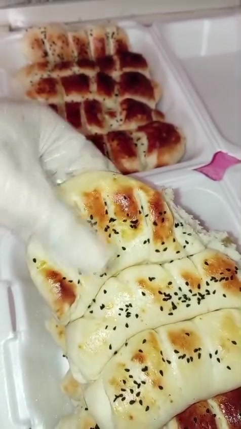 السلام عليكم بنات وين لتحب طعم ونظافة وسعر مناسب امانة الله ورسولة إذا موصلج الطلب مثل متردين تنشري هنا وتكولين طلبت من بيج مأكولات المسيب  وطلع هيج و هيج كليجة مشكل الكيلو ٧ إذا حلقوم فقط الكيلو ٨
معجنات لحم بعجين ١٠ قطع ب٦الاف فطائر ١٠ قطع ب٦الاف مني بيتزا ١٠ قطع ب٦الاف

خلية النحل بالجبن أو نوتيلا علبتين ب٨

بورك مثلث ٢٠ قطعة ب٦

بورك طوال ١٥ ب٥الاف

كبة تمن ٤٠ قطعة ب١٢

كبة سلق ١٥ ب٥الاف توصيل متوفر الف دير فقط

الحجز قبل يوم *********** وتكدرون وتحجزون من خلال هذا الرقم 

 السلام عليكم بنات وين لتحب طعم ونظافة وسعر مناسب امانة الله ورسولة إذا موصلج الطلب مثل متردين تنشري هنا وتكولين طلبت من بيج مأكولات المسيب  وطلع هيج و هيج كليجة مشكل الكيلو ٧ إذا حلقوم فقط الكيلو ٨ مأكولات المسيب
