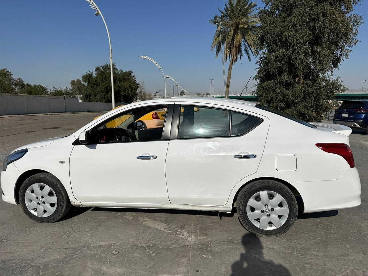 سلام عليكم للبيع سياره سني هندي سياره كفالة ماشية 40 مكان الكاظميةر  المقدسة رقم ***********
