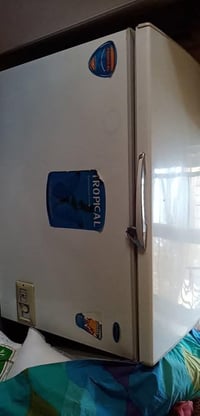 ثلاجة • نظيف كلش • ما بيها عيب