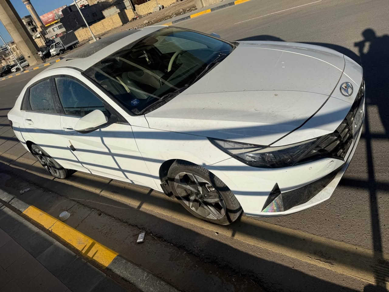 النترا 2021 خليجي كفاله عامه
ضربة صبغ تبديل 
كير محرك كفاله 
سياره فول فول 
تشغيل عن بعد 
ثلاثة انظمه 
فتحة 
شحن واير لس
حساس خلفي امامي 
كامره خلفية 
محرك 2000 دوش 
سياره ما ناقصها شي 
ماشية 64000 
رقم اربيل باسم شركة تريد تحويل وكاله 
سنوية بعد بيها سنه 8اشهر 
سعرها 167 بيها مجال شي قليل 
*********** البصرة, العراق
