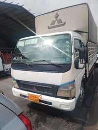 كنتر ٢٠١١ • مكفوله • طقم تاير جديد