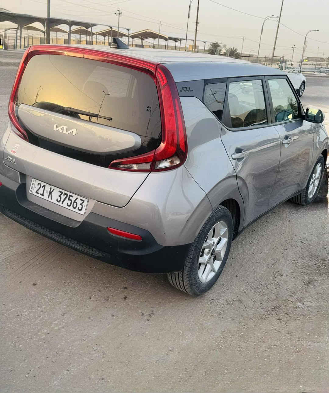 السلام عليكم من رخصة الآمن سول للبيع موديل ٢٠٢٢ رقم سليمانيا حادثها دعامية وحافة البنيد وحافة الجاملغ واضح بالصور راجع بارد ايرباك دركه ودشبول مكفولة من الصبغ والتبديل كير ومحرك مكفولات 
تحكم ستيرن 
شاشه كبيره
ابل كاربلي 
أنظمة قيادة
تحديد مسار 
توقف ذاتي
رادار جانبي نقطه عمياء
كامره دواره
ماشية ٦٦ ميل 
السعر ١٤٠ بيها مجال قليل جدا 
للتواصل ***********
