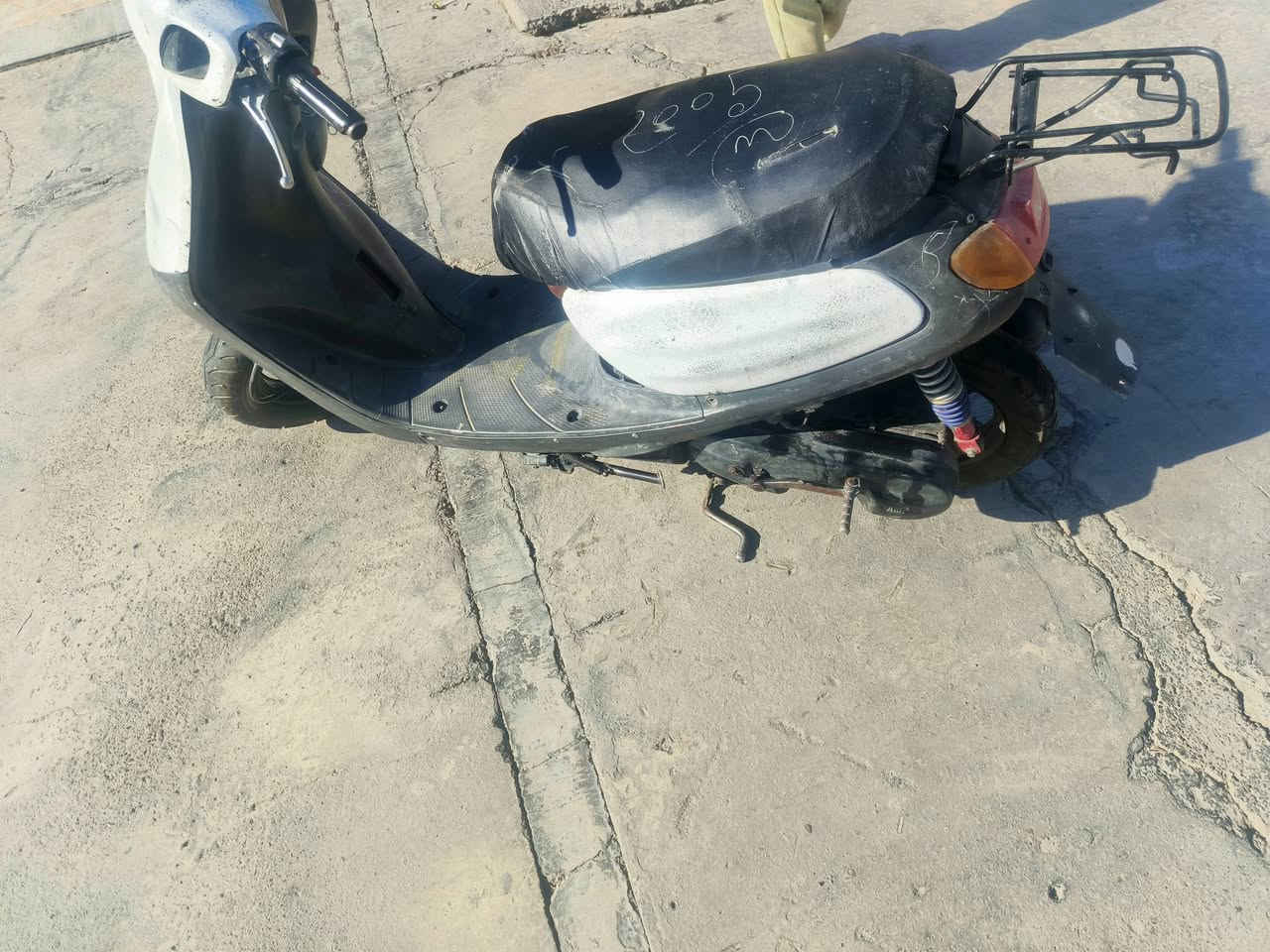 ياماها خمسه زروف شرط فحص محرك ما مفتوح كابريتر بلادي بشرط ماطور شرط فحص تاير لل تاير سلف و هندر تشتغل نكره سلف نص هندر بشرط انطيك تجي تفحص يله تاخذ كامل بلادي ما مبدل أي شي ماطور بشرط مابي عيب كهربايات شغال كفاله عامه نشاط فوول بريكات يشتغل صوت اكسل مابي صوت محرك حيل ناعم تايرات جديد عنوان كركوك بانزينخانه شورجه سعر 200 بی مجال رقم ***********

