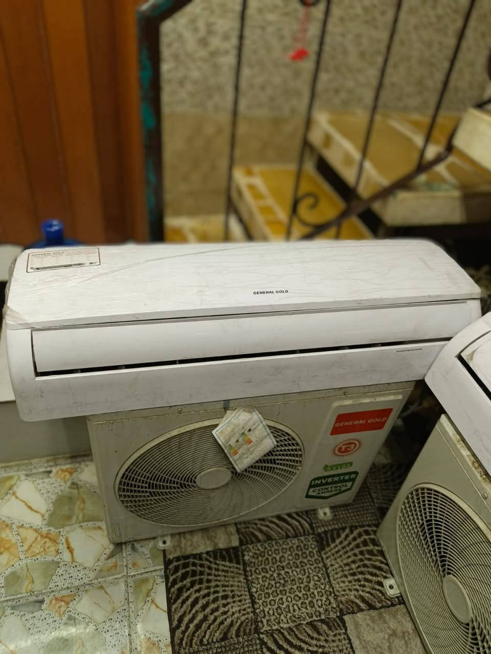 سبالت ٢ طن انفيرتر تحكم امبير جنرال اجهزه جدد مشتغلات شهرين فقط انتاج ٢٥ مع كامل اغراضهن للبيع مكاني البياع ***********
