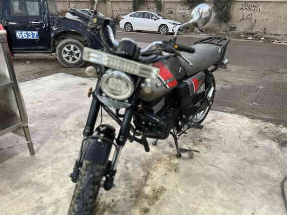 السلام عليكم دراجه دايون لاتي موديل 2021 مرقم صلاح الدين مشروع وطني دراجه جاهزه كهربائيات تايرات مكينة ناعمه مفتوحه مره وحده شركه السعر 2,500 مليونين ونص للأستفسار 
*********** / *********** العنوان التاجي قرب جسر الدوار
