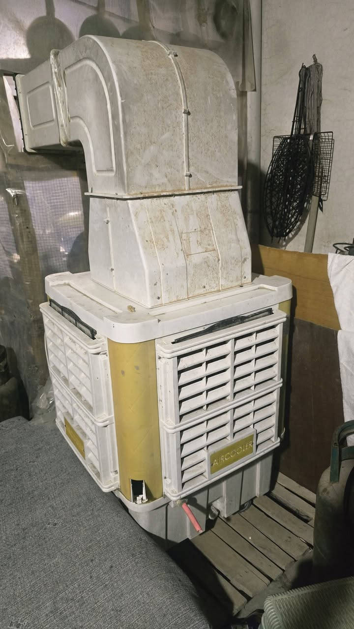 مبرده للبيع كامله مكمله
السعر ٣٠٠ وبيها مجال
العنوان الشرطه الرابعه


**إذا كنت صاحب هذا الإعلان وتريد حذفه لأي سبب، رجاءا أرسل رسالة إلى الدعم الفني**