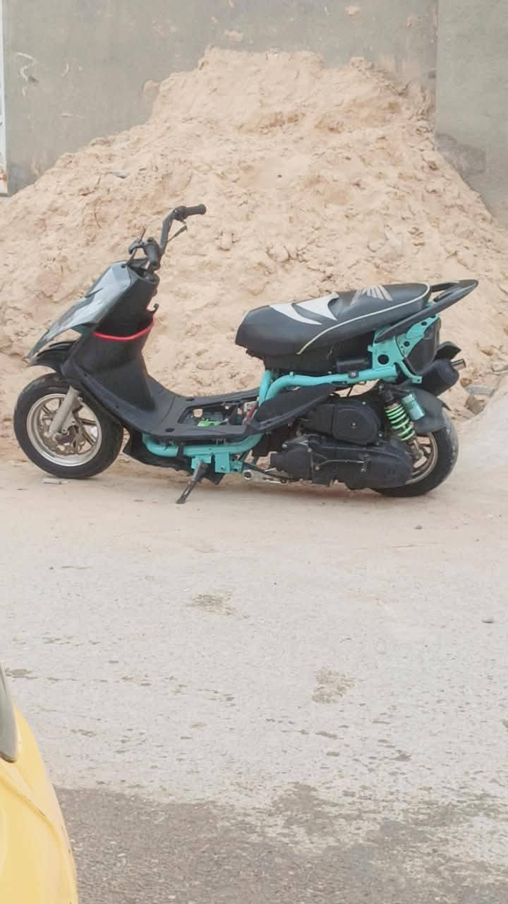 سلام عليكم
ماكس عدله للبيع 

دراجه رياضي وكحه 

بوشه رياضي 55

صبغ شاصي فيروزي 

سبايدر كاربون فايبر 

صالنصهNM

ويل نجمه 

دبلات رياضي
تاير رياضي  

شيال رياضي 
هندر شغال
شرط نكره سلف 
تجي تفحص وتقتنع شلعه ومعدل شرط تاكل الكاع دراجه    ناعمه بس صوت الصالنصه تسمع دراجه متعوب  عليه مو شراي لا تعبني السعر 400وبيه مجال لتواصل خاص  كوت شهداء ***********
