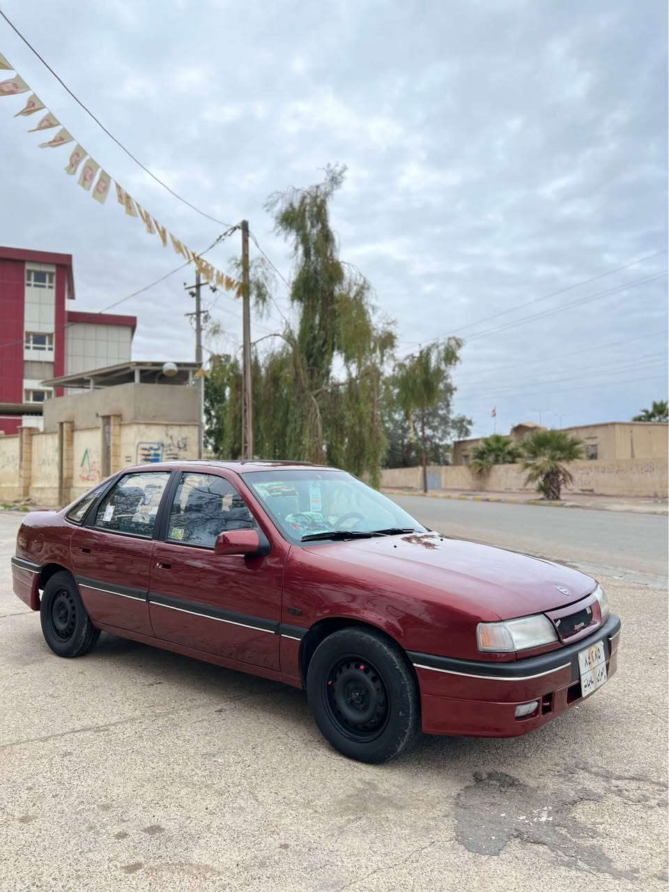 أوبل ڤيكتر موديل 1990گير اتوماتيك گيرو محرك شرط محرك 2.0 تاخم تايرات جديد صدر جديد كهربائيات كول شغال قوفل مركزي ABS دعامي سپورت گير أوتوماتيك تاخم كوشنات جديد تتفيةً شغال سيارة صبوخ عام جمالية بدون ضرب شرط تحويل واوكال سيارة بسمي سعره 💵43بيه مجال راقم ☎️*********** كركوك, العراق
