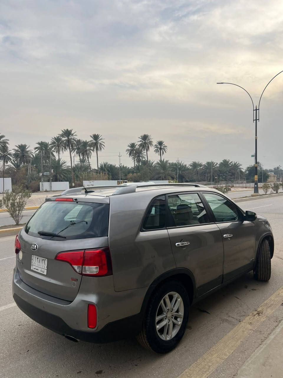 السلام عليكم
سورنتو 2014 أمريكي 
محرك 2400 gdi
لون فيلي
رقم كربلاء باسمي
تحويل ثاني يوم 
خمسه راكب
تحكمات ستيرن
اشاير بالمري
مانع انزلاق
AWD
نضام eco
تدفئة كشنات 
تبريد قطعتين
كشنات مخمل
كامرة خلفية
شاشة لمس صغيرة 
 بدون حادث داخلة كلين
وبلعراق طخات مبينة بصور
السعر138 وبيهة مجال
مكاني كربلاء الحسينية
***********
ماشية 91 الف ميل
