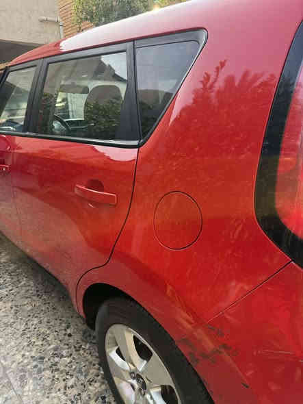 كيا صول موديل  2019  رقم بغداد دولي باسمي انكليزي
مكينه وكير مكفولات تبريد ثلج حداديه جديده تخم تاير 

سياره ماشيه 90 الف حادث جاملغ وبنيد السعر 113 ورقه 

***********
