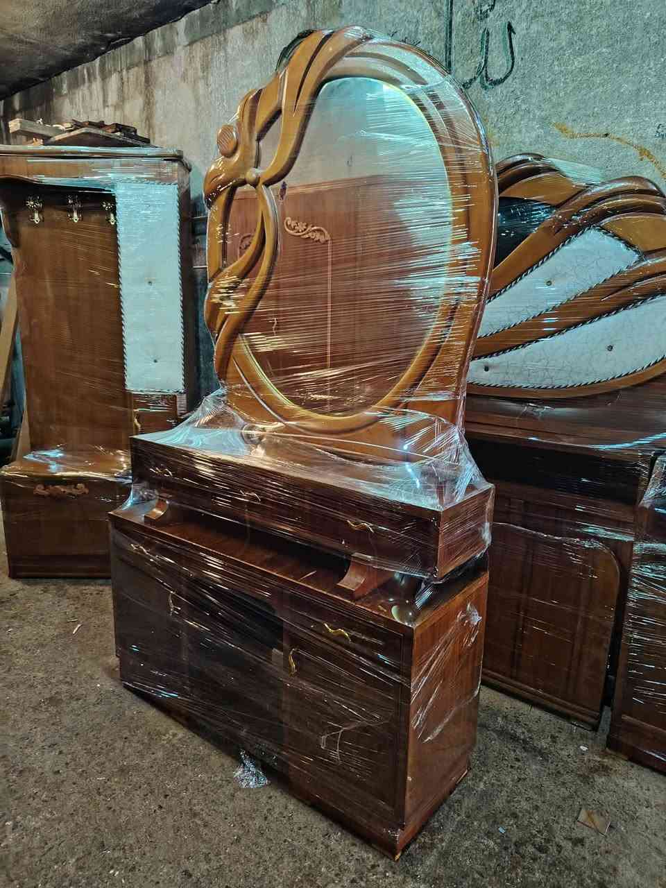 محلات ابوانس المتيوتي باب جديد قرب نادي الفتوى السعر 525رقم***********
