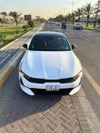 كي 5 جيتي لاين موديل 2023 فول مواصفات سيارة داخلة شهر السادس العام سيا...