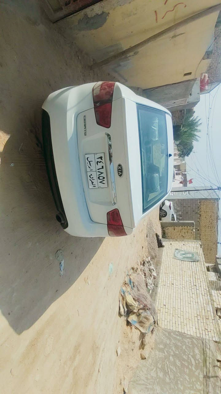 سلام عليكم سيراتو 2013بيه بنيد صبغ وجملغ الوره بي بارد رقم أربيل تريد وكالة او تحويل مضمونات مكينه كير حداديه تبريد جداد سياره فول عدا لبصمه تخم تاير كهربايات جداد مكان السياره النجف الاشرف استفسار عله رقم السعر96ورقه وبيه مجال ***********
