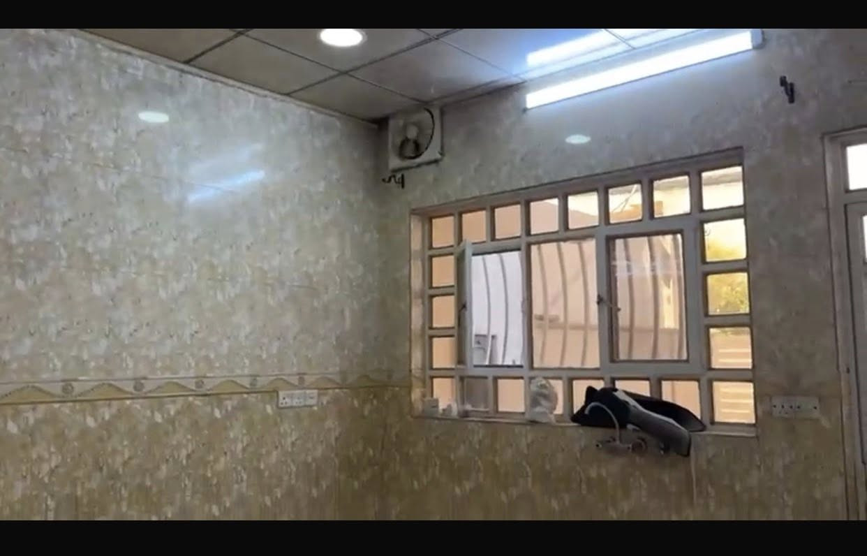 عروض مكتب زين العابدين للعقار
🔹دار للايجار 
🔹الموقع حي المالية 
🔹المساحة ١٥٠ م
🔹غرف نوم عدد ٥
للتواصل زيارة مكتبنا او الأتصال على الارقام 
***********
***********
نستقبل كافة عروض البيع والشراء والإيجار 
موصل تقاطع الجسر الرابع بجانب شاورما هاتاي
