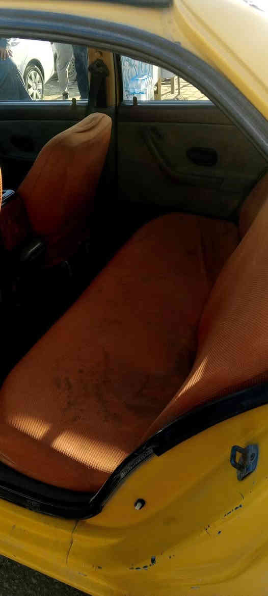 سمند موديل 13 رقم بغداد انكليزي مصفره من كلشي كير مكينه تبريد تدفئه كله شغاله وتيارات وباتري ومشط استيرن كله جديد سويته 30 تنتهي  بيه نقص بس الدرايم شفت جهت السايق وبلبرين فقط كله شغاله وخير من الله سعر 37  وبيه مجال خاص  مفتوح أو اتصل *********** مكان بابل المركز
