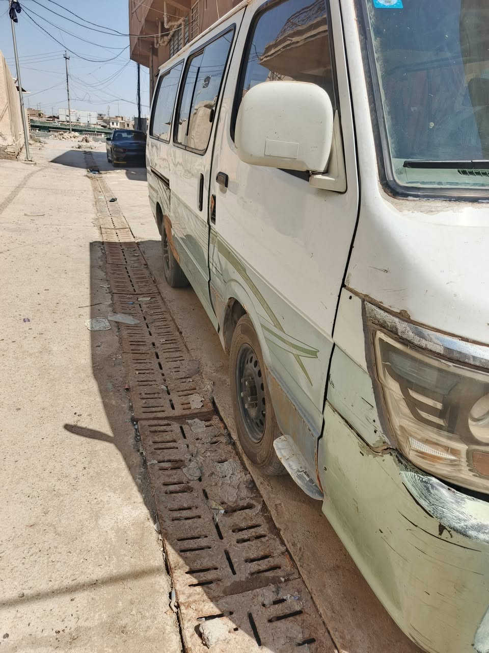 السلام عليكم جنبي ناصي ٢٠١٠للبيع مكينة كير اكسل مكفولات  بيه تصليح خياسات مصفرة هيئة ومرور رقم بغداد انكليزي مكانها بابل المسيب السعر ٥٠$ ورقة وبيها شوية مجال للاستفسار ***********
