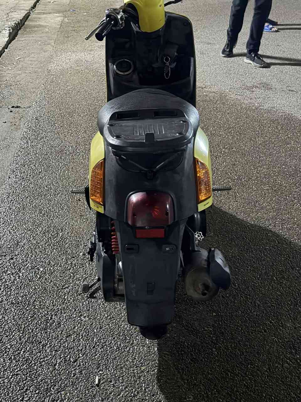 السلام عليكم ماكس بوليس دراجه خير من الله مابيها اي نقص كلها شغاله منل طول للطول الدراجه مفتوحه وتجفيت جديد مكفوله من تبخير وتنقيص الدراجه مابيها اي نقص شغل واطلع رايدها 475 بيها مجال مال كروتك بس مابيها اكثر جماعت ال 400  اعتذر  مكاني (بغداد الشعب 💚) *********** هذا الرقم بس واتساب 💚
