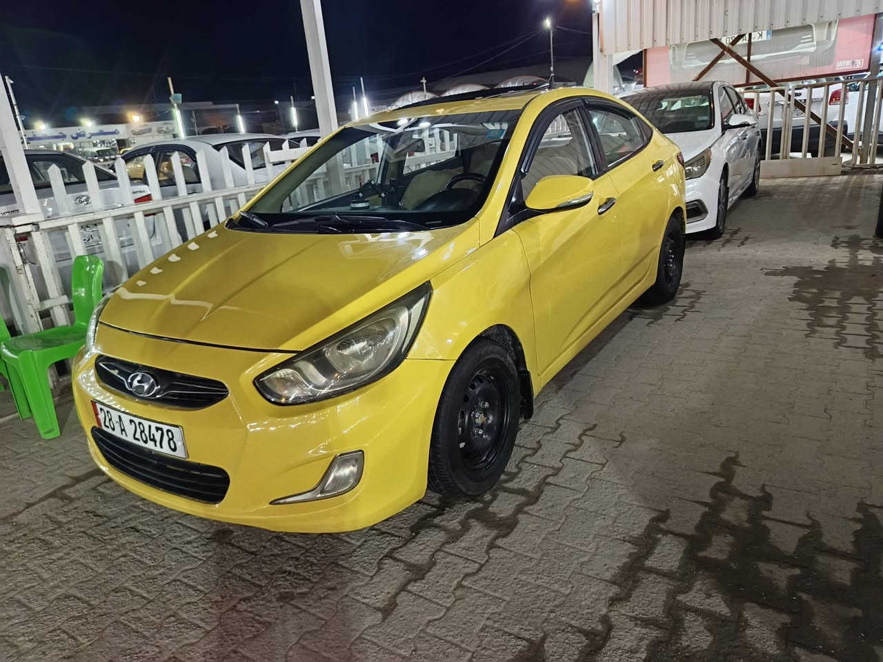 السلام عليكم
أكسنت 2013للبيع مكفوله من الحادث القوي 
فول مواصفات بسمي السيارة مصفرة هيئة وغرامات 
جاهرة كير ومحرك مكفولات محرك 1600بيع فقط السعر 88وبيها مجال مكانها بالنجف ***********
