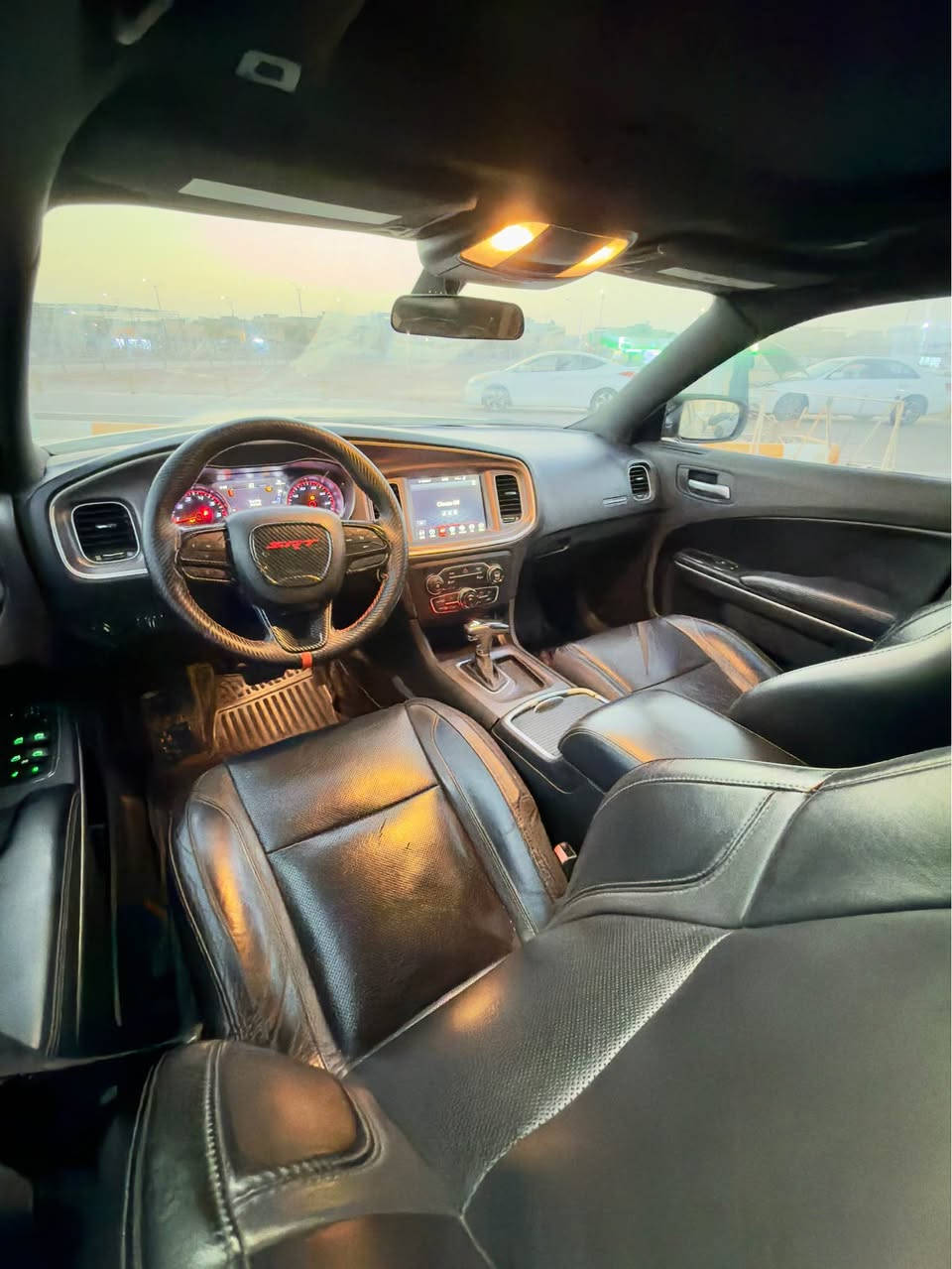 دوج جارجر 2019 كفاله عامه ما عدى البنيد تبديل وصبغ ارباك ضارب 
بدون شاصي بدون فخذات 
السعر 189$ بيهه مجال
***********
مكان السياره البصره البصرة, العراق
