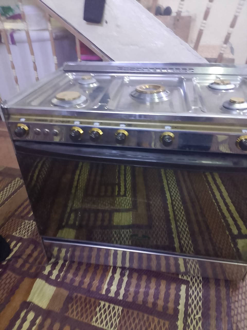 طباخ كيرازي جديد مابيه اي عيب السعر 300 وبيه مجال المكان ايمن المنصور ***********
