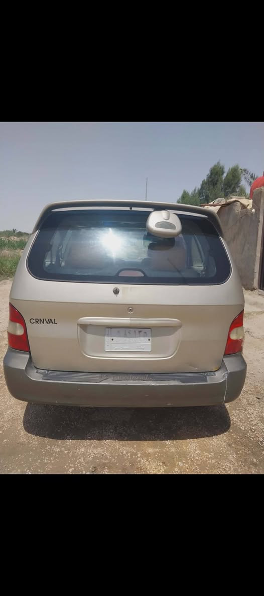كرنفال ٢٠٠٠ گاز 
گير اوتوماتيك
گير ومحرك كفاله
تبريد شغال
تفاصيل اكثر يم صاحبهه
‏‪***********‬‏
