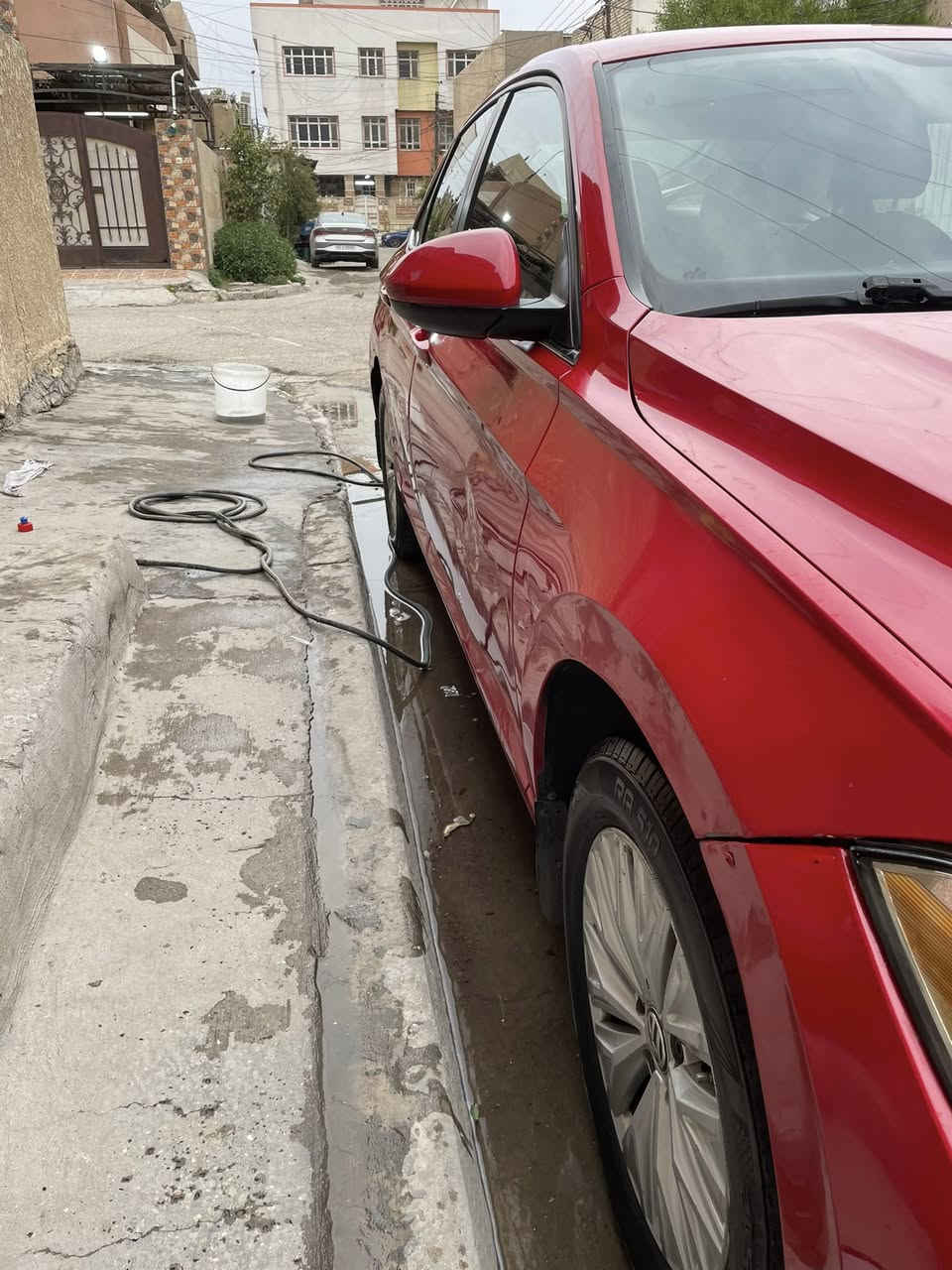 جيتا 2020  للبيع- مستعجل
بغداد بأسمي 

مواصفات اعتيادية 

حادثها موضح بالصور وبيها طخات هنا بسيطه ( ابيعها حزام صبغ ) 

محرك 1.4 تيربو 

ماشيه 109 الف كيلو 

تخم تاير وباتريات جديد 

موجوده بغداد - حي الجهاد 

السعر108 وبيها مجال بسيط 

تواصل  

***********
